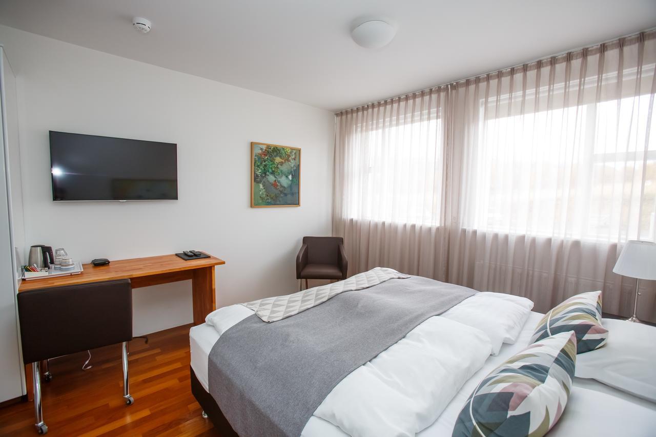 Apt. Hotel Hjalteyri Экстерьер фото