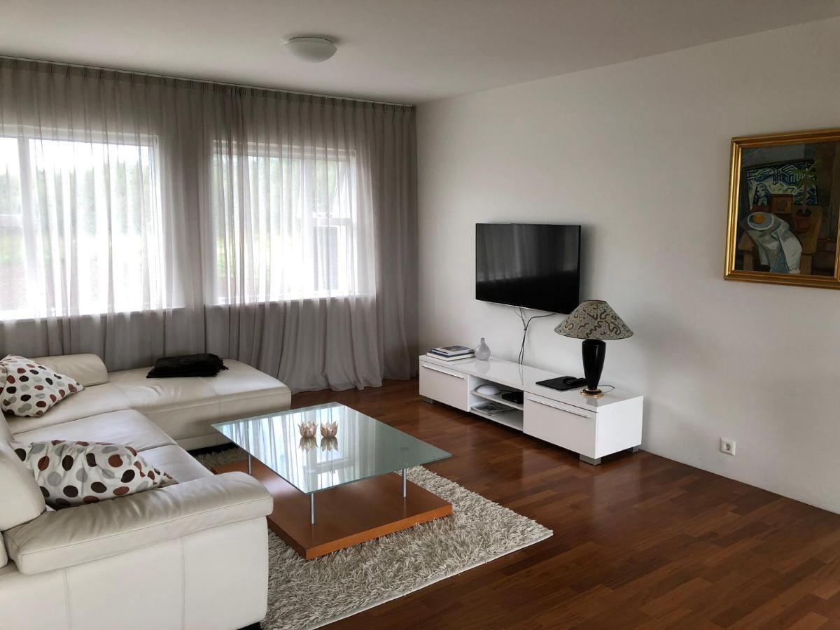 Apt. Hotel Hjalteyri Экстерьер фото